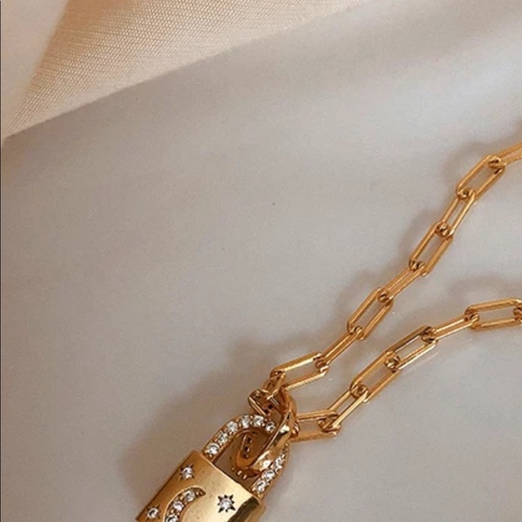 NWE  14K GOLD PLATED CHAIN LOCK NECKLACES - Picture 3 of 4